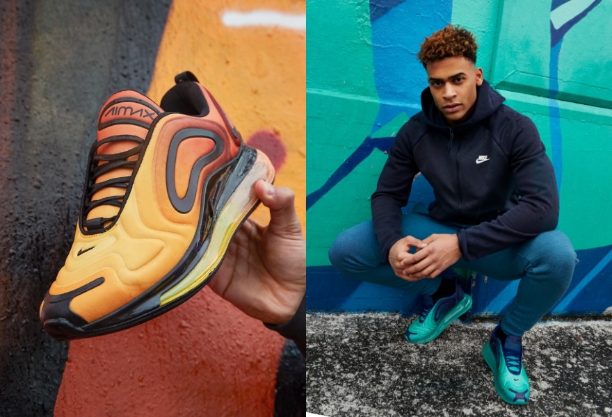 punainen Nike Air Max 720 ja mies jalassaan siniset Air Max 720 -kengät